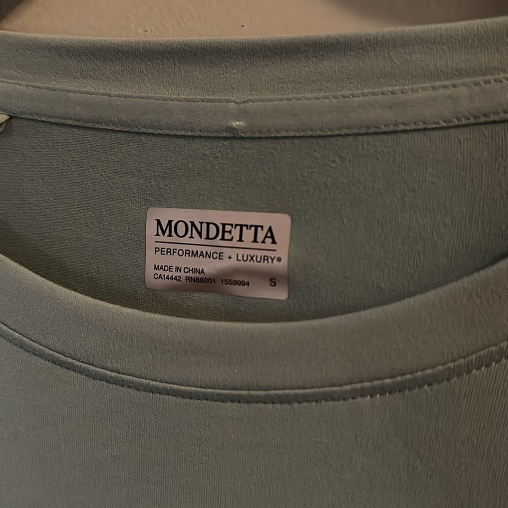 Mondetta Moisture Wicking Tee Shirt | Small - Picture 2 of 4